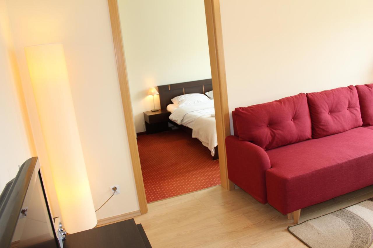Apartament Wanda W Centrum Kolobrzegu Przy Starowce Exterior foto